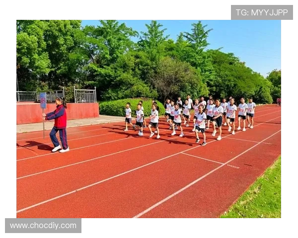 深圳极限运动队荣登实力排行榜第十名展现运动激情与团队实力 深圳极限运动队荣登实力排行榜第十名展现运动激情与团队实力