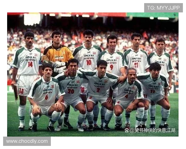 1997年中国足球队与伊朗队的激烈对决回顾与历史意义分析 1997年中国足球队与伊朗队的激烈对决回顾与历史意义分析