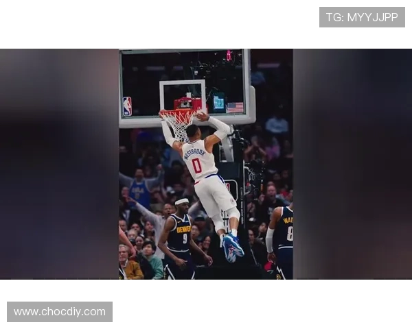 威斯布鲁克与利拉德的巅峰对决谁能笑到最后的精彩较量